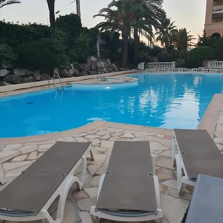 Lägenhet En Bord De Cannes